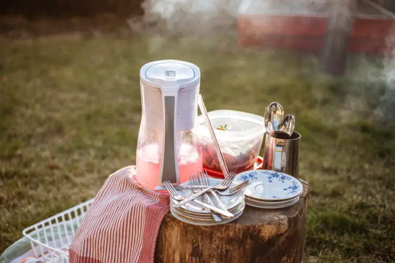 How To Wash Dishes While Camping?